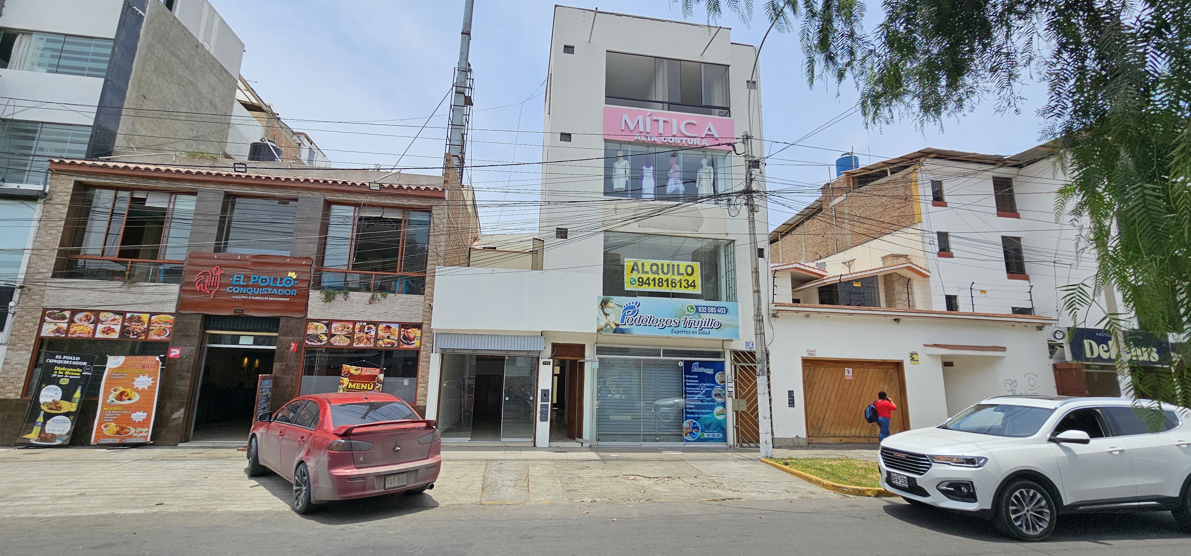 Estratégico Local en Av.Fátima