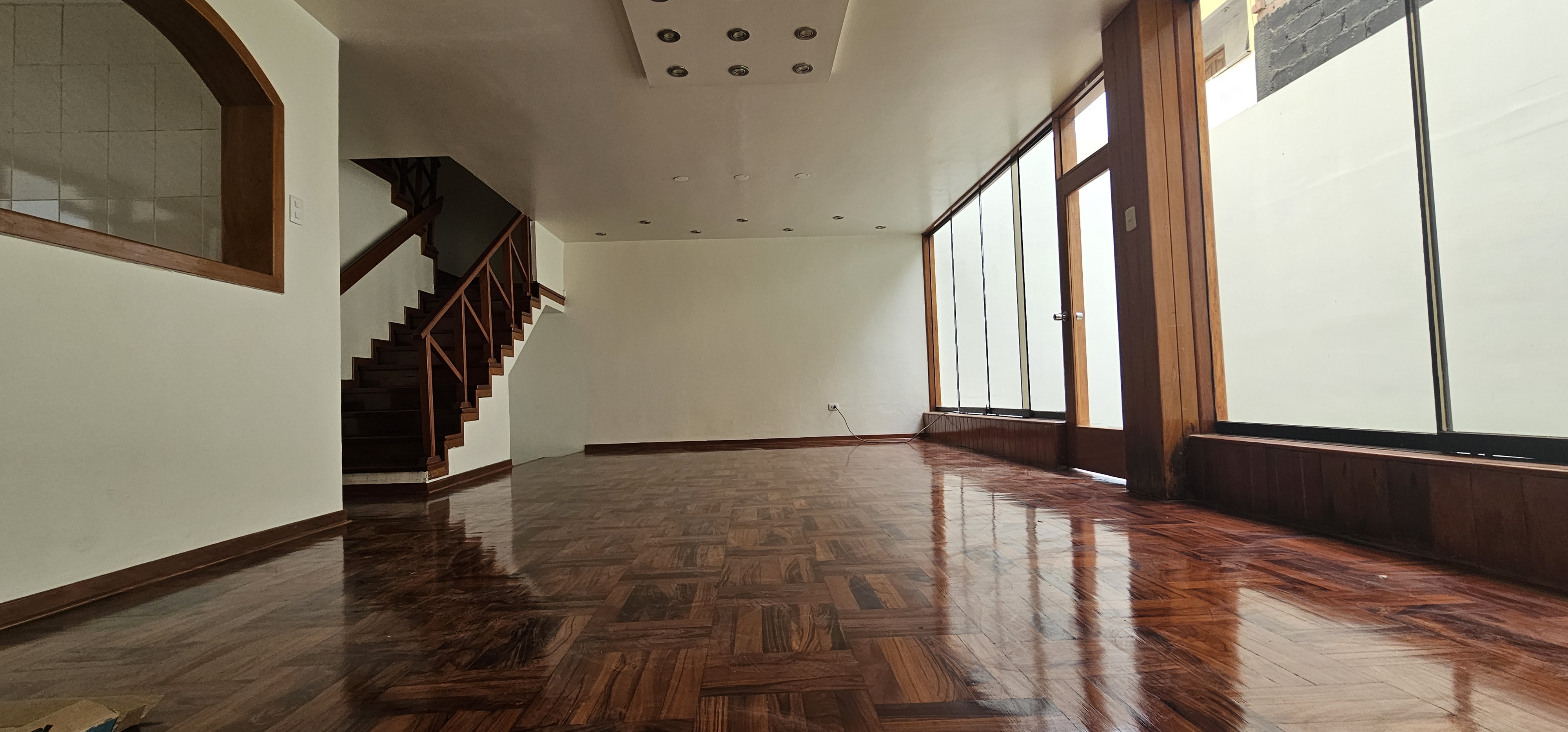 Estratégico Local en Av.Fátima