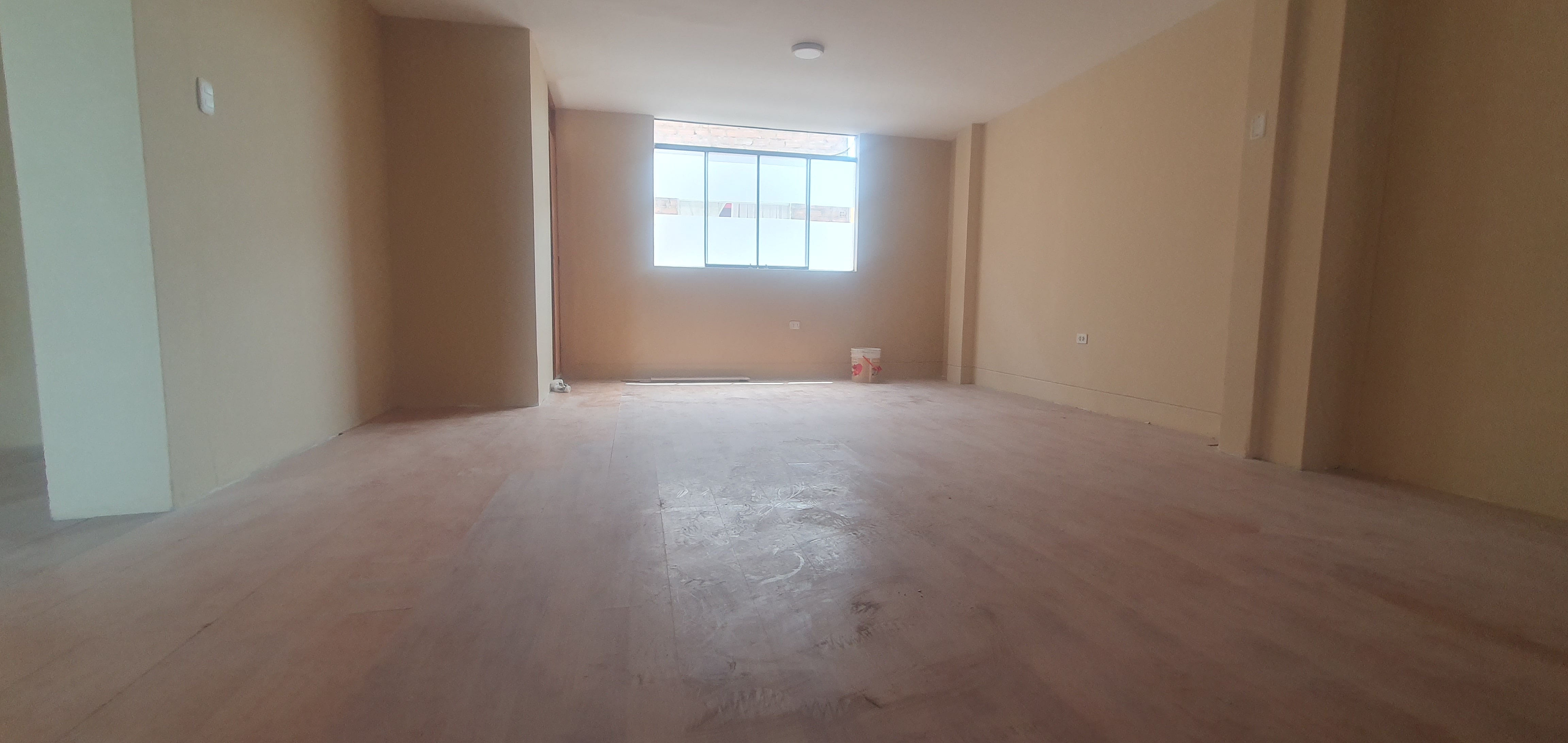 Espacio perfecto para tu negocio: Alquiler de local comercial