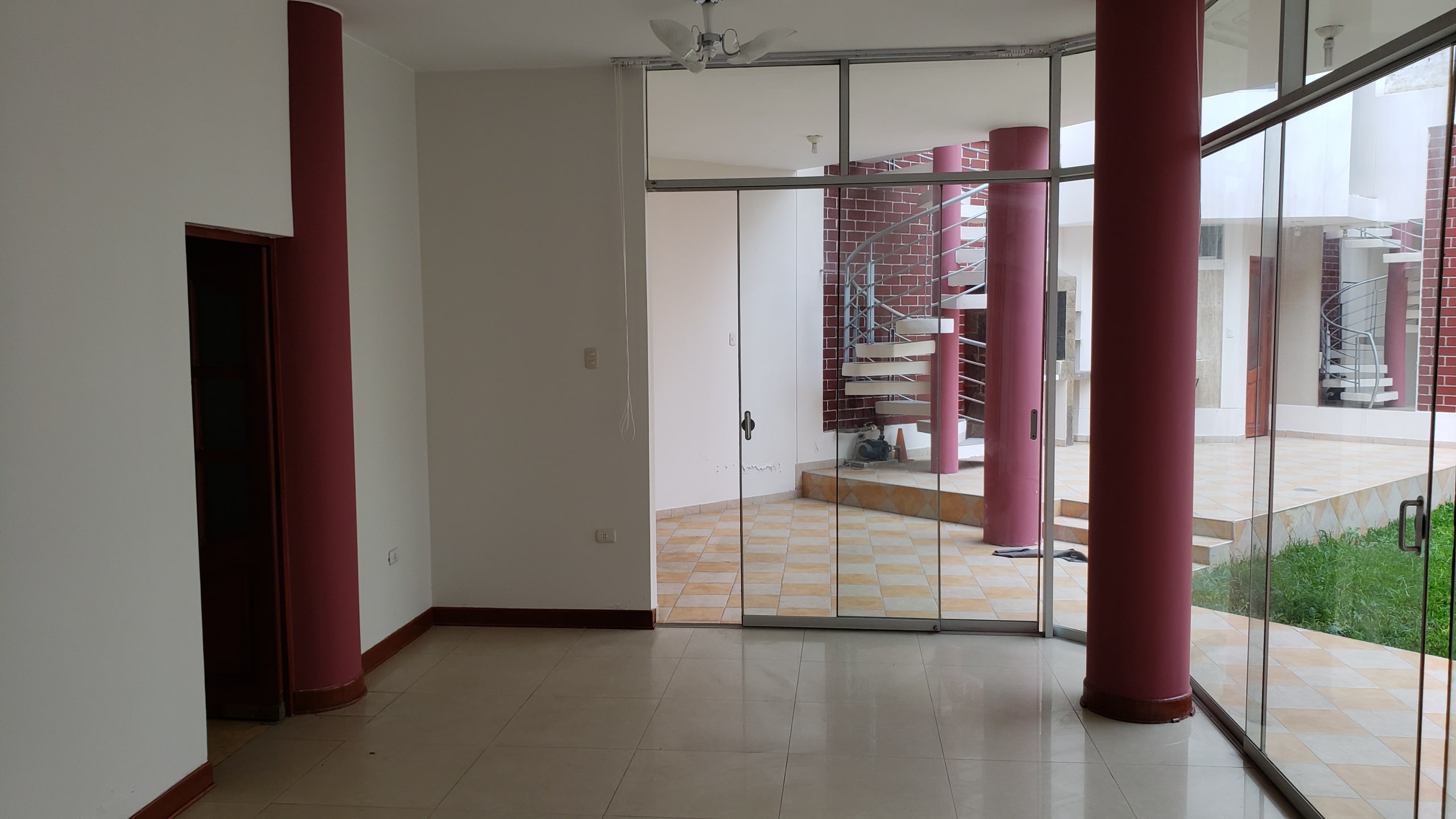 Magnífica Casa Frente a Parque,El Golf