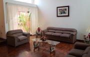 Miniatura 4 de Moderna Vivienda muy Cerca al Centro de la Ciudad,Urb.Las Quintanas,Trujillo