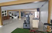 Miniatura 9 de Magnífico Local Comercial en Avenida Comercial