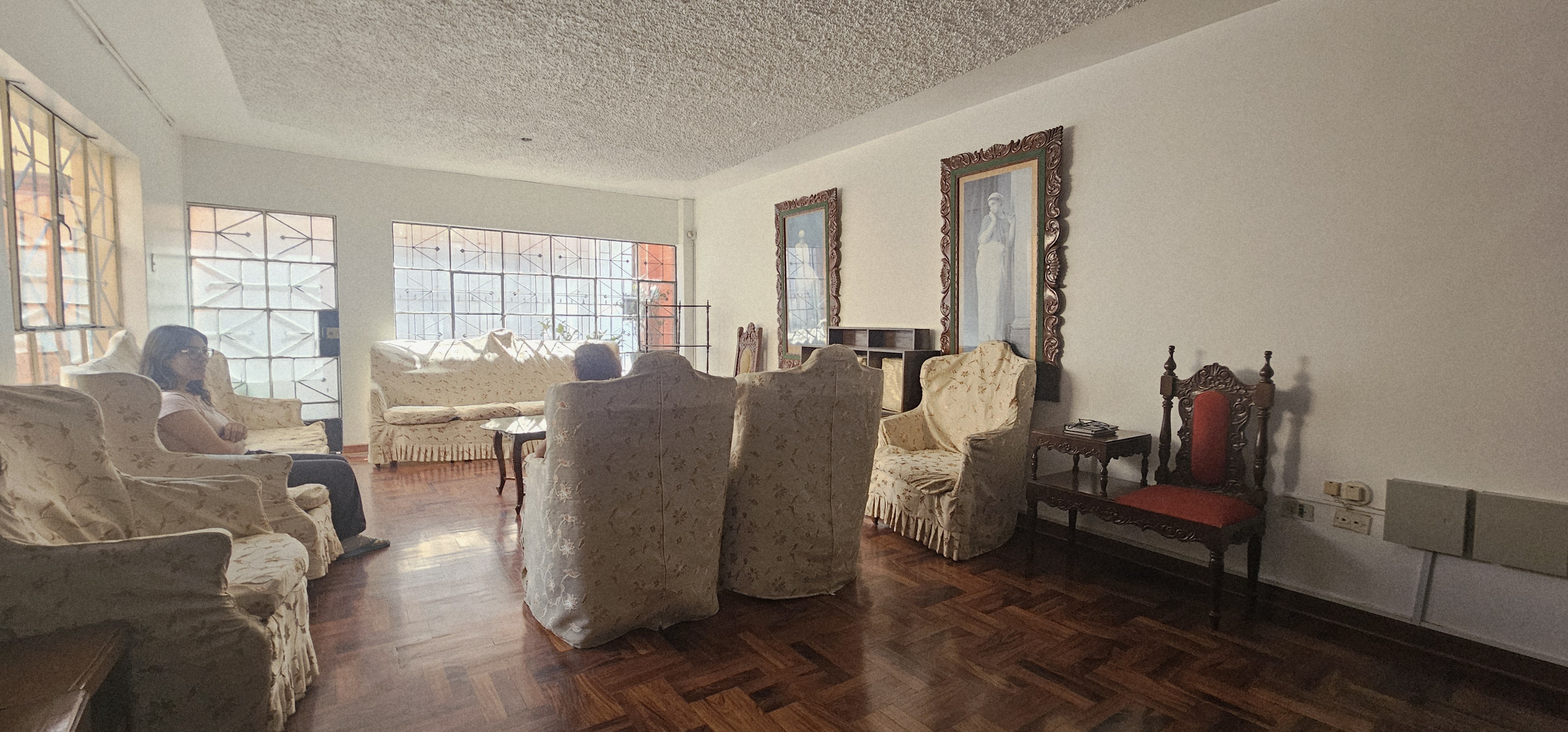 Casa en Venta Palermo Trujillo | 5 Dormitorios Amplios y Excelente Ubicación