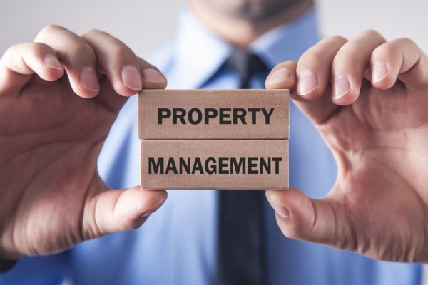 Administrar o delegar: cuándo conviene un property manager para tu portafolio