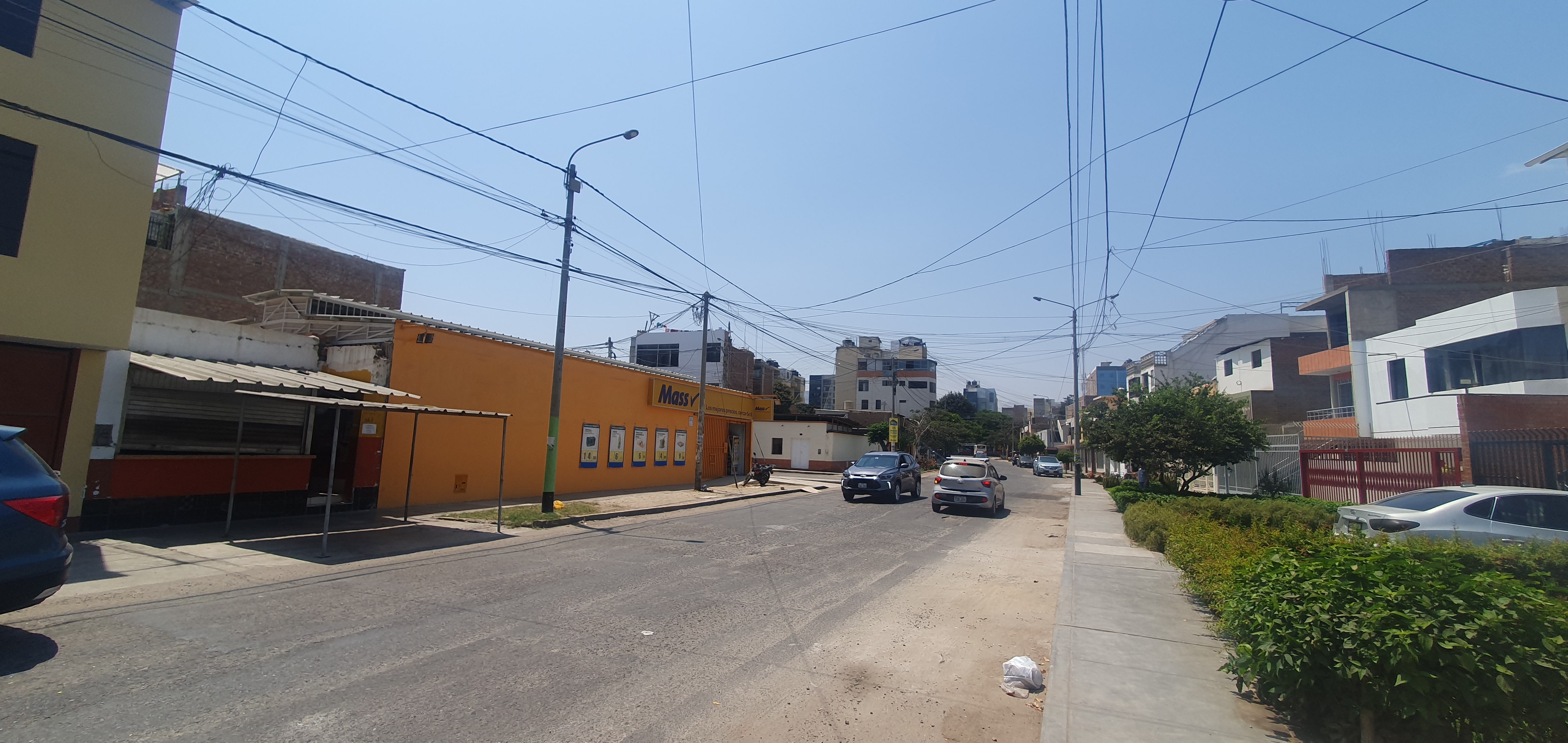 Local Comercial de Estreno con 10 Habitaciones:¡Oportunidad Única!