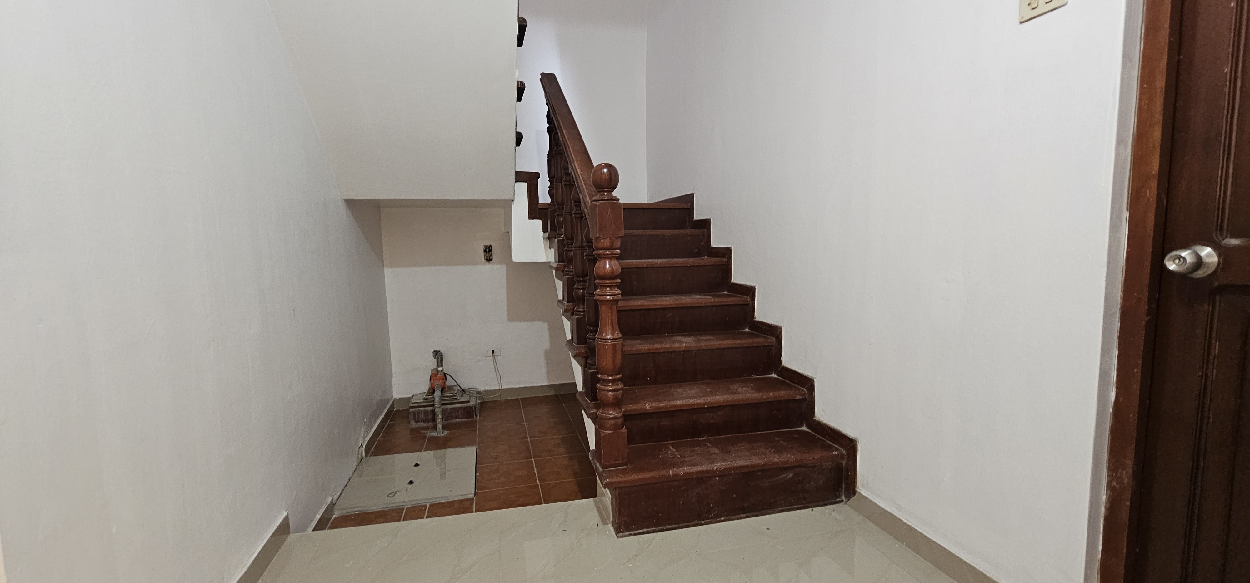 Inmejorable Ubicación:Casa Muy Cerca al Real Plaza
