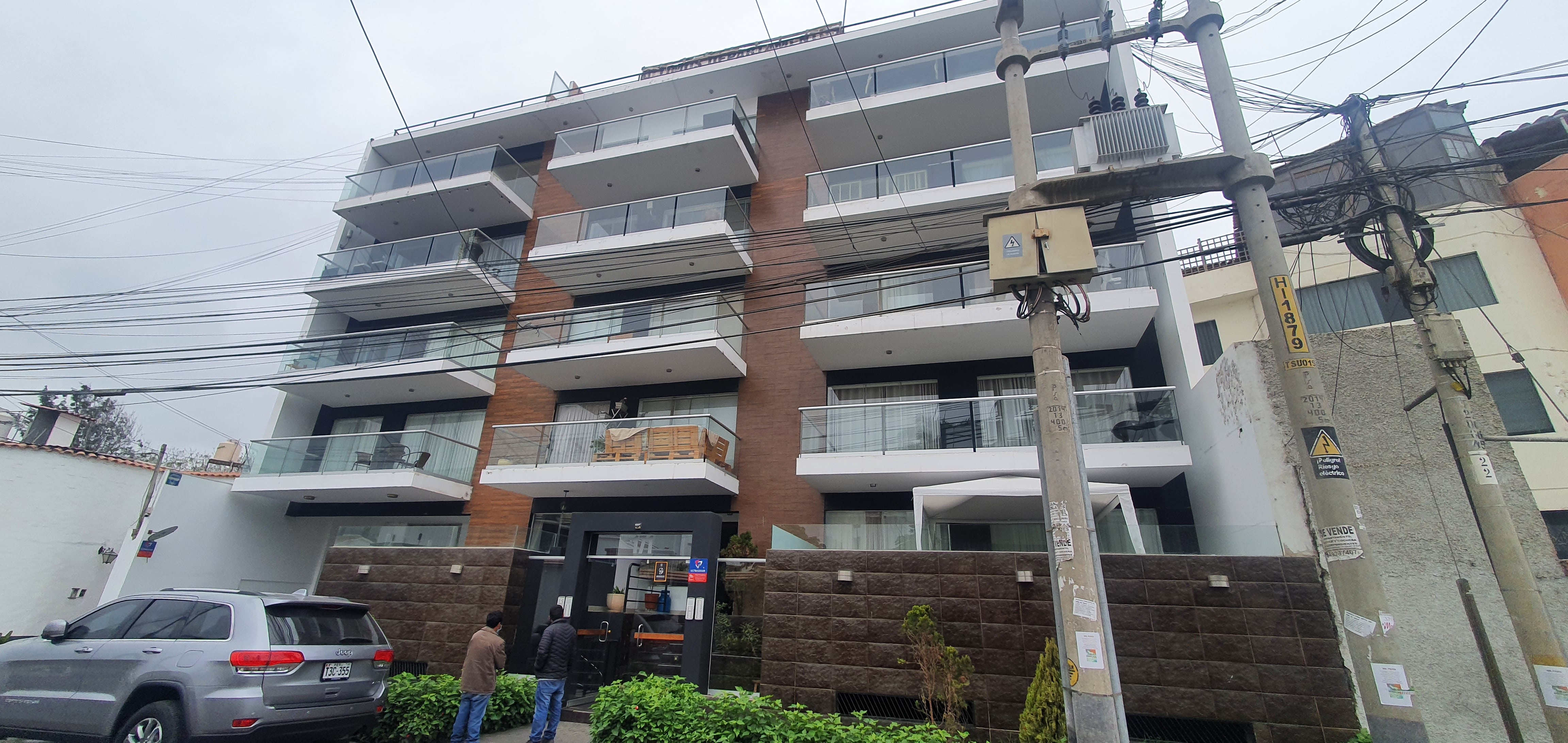 Exclusivo Departamento Amoblado Cerca al Golf y Country Club