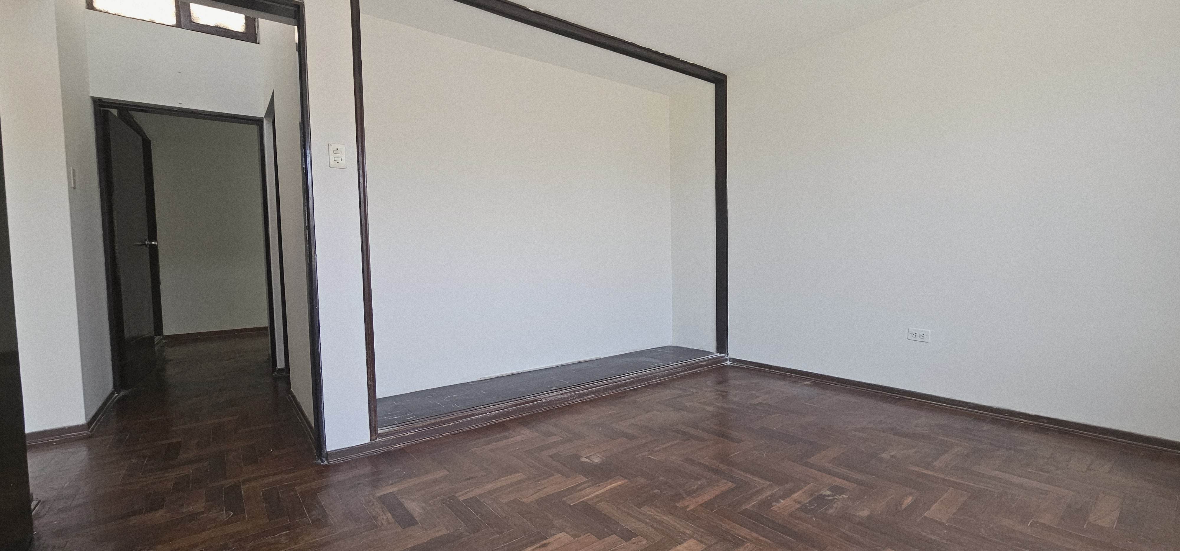 En Venta - Vivir en el Corazón de Trujillo: Donde el Tiempo y la Ubicación Valen Más